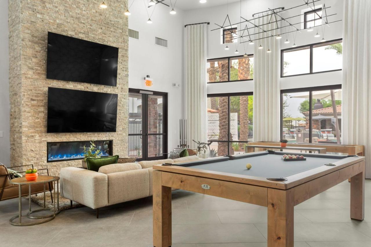 Cozysuites Glendale By The Stadium With Pool 05 Exterior photo